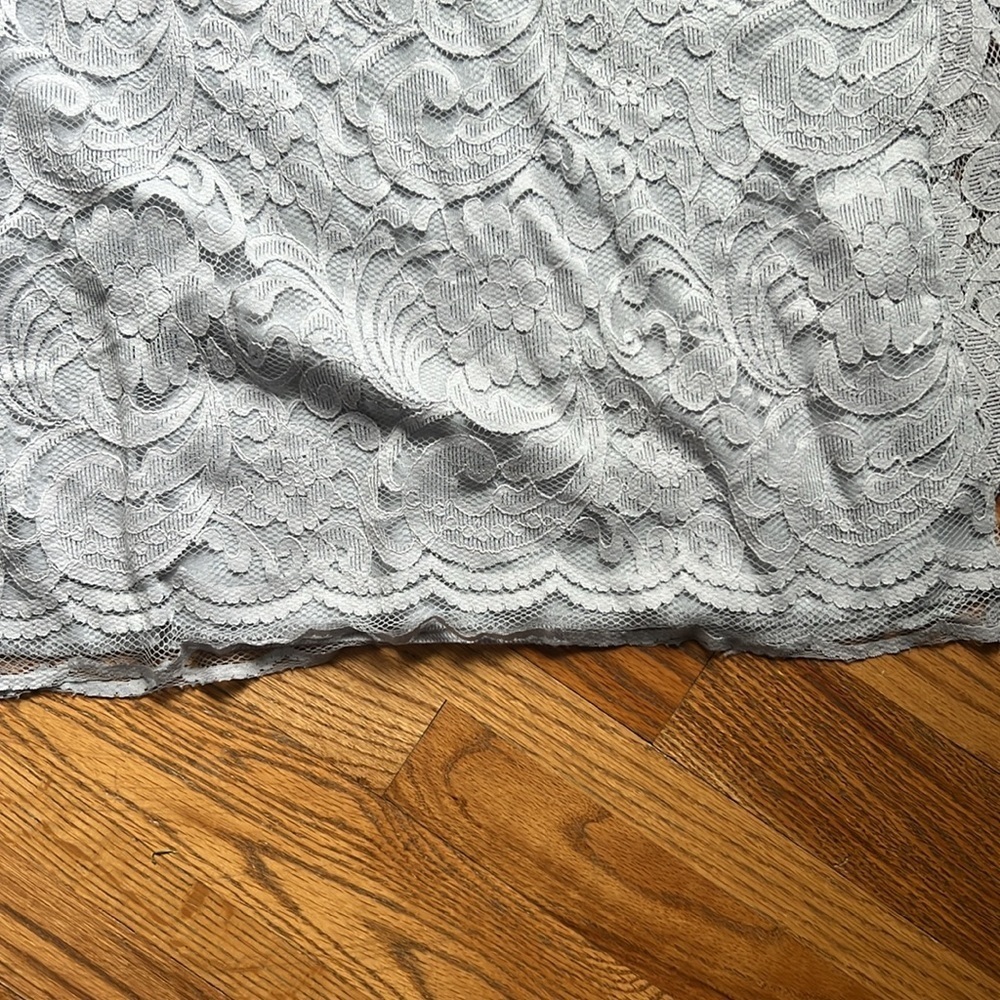 NWT Investments gray lace short sleeved dress top Med - Picture 4 of 6